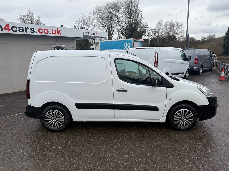 Citroen 1.6 BlueHDi 625 LX Panel Van 5dr Diesel Manual L1 (112 g/km, 100 bhp)