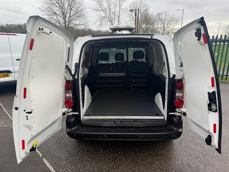 Citroen 1.6 BlueHDi 625 LX Panel Van 5dr Diesel Manual L1 (112 g/km, 100 bhp)