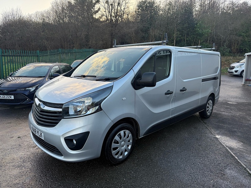 Vauxhall 1.6 CDTi 2900 Sportive Panel Van 5dr Diesel Manual L2 H1 Euro 6 (120 ps)