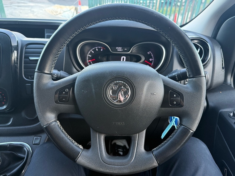 Vauxhall 1.6 CDTi 2900 Sportive Panel Van 5dr Diesel Manual L2 H1 Euro 6 (120 ps)