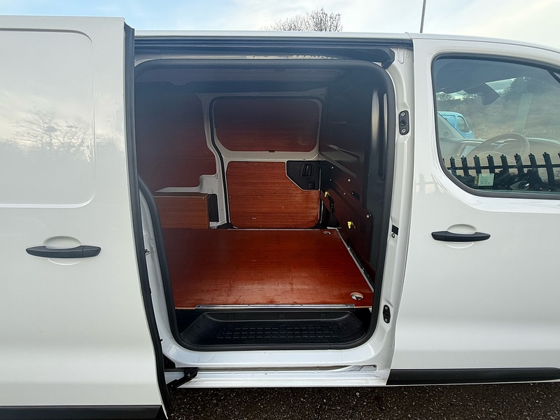 Citroen 1.5 BlueHDi 1000 Enterprise Pro M Panel Van 6dr Diesel Manual FWD 2 Euro 6 (s/s) (100 ps)