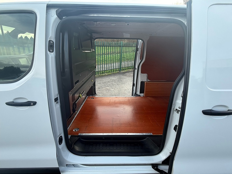 Citroen 1.5 BlueHDi 1000 Enterprise Pro M Panel Van 6dr Diesel Manual FWD 2 Euro 6 (s/s) (100 ps)