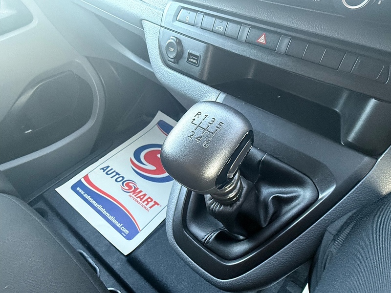 Citroen 1.5 BlueHDi 1000 Enterprise Pro M Panel Van 6dr Diesel Manual FWD 2 Euro 6 (s/s) (100 ps)