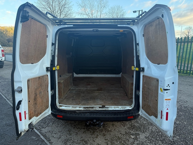 Ford 2.0 TDCi 290 Panel Van 5dr Diesel Manual L1 H1 (163 g/km, 104 bhp)