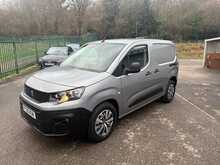 Peugeot Partner BlueHDi 1000 Grip 
