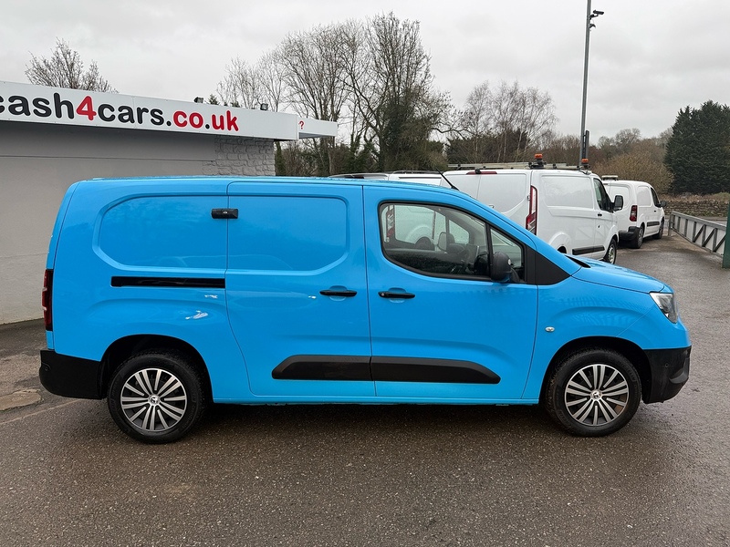 Vauxhall 1.5 Turbo D 2300 Edition Panel Van 6dr Diesel Manual L2 H1 Euro 6 (s/s) (100 ps)