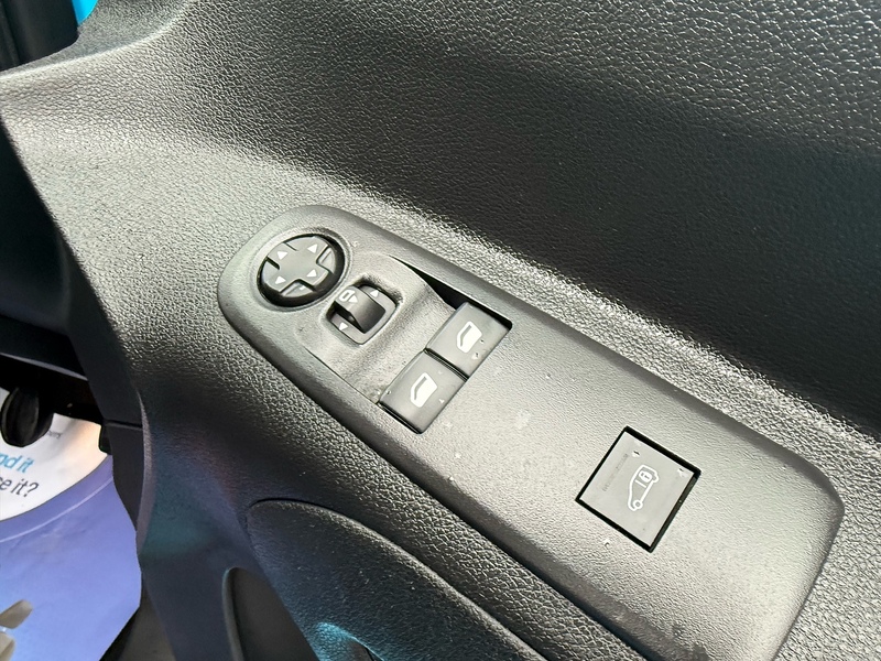 Vauxhall 1.5 Turbo D 2300 Edition Panel Van 6dr Diesel Manual L2 H1 Euro 6 (s/s) (100 ps)