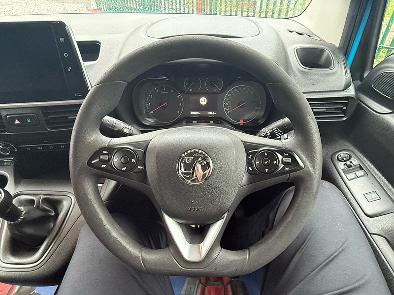 Vauxhall 1.5 Turbo D 2300 Edition Panel Van 6dr Diesel Manual L2 H1 Euro 6 (s/s) (100 ps)