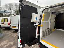 Ford Transit Custom 320 EcoBlue Leader 