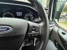 Ford Transit Custom 320 EcoBlue Leader 