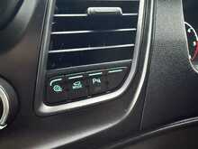 Ford Transit Custom 320 EcoBlue Leader 