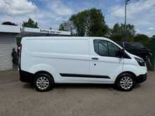 Ford Transit Custom 320 EcoBlue Leader 