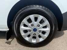 Ford Transit Custom 320 EcoBlue Leader 