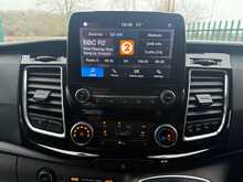 Ford Transit Custom 280 EcoBlue Limited 