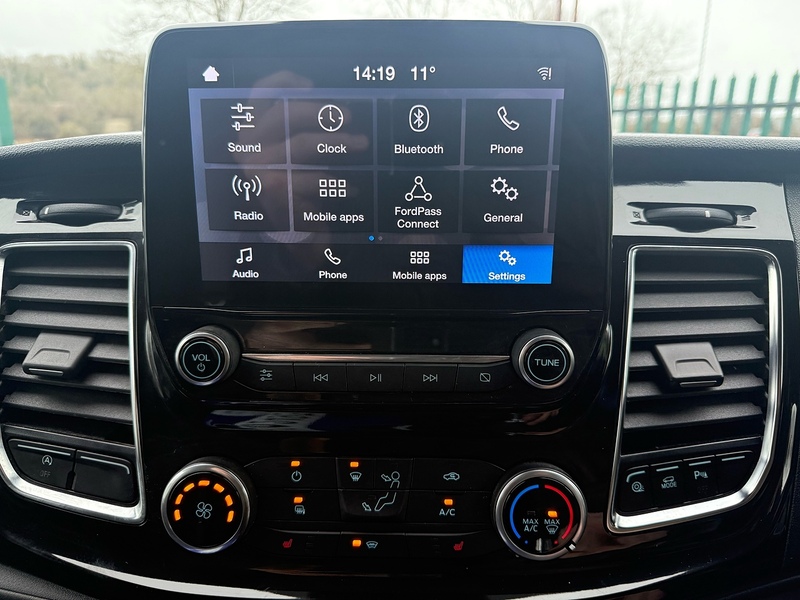 Ford 2.0 280 EcoBlue Limited Panel Van 5dr Diesel Manual L1 H1 Euro 6 (s/s) (130 ps)