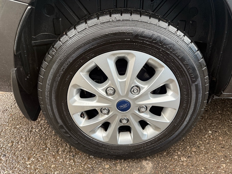 Ford 2.0 280 EcoBlue Limited Panel Van 5dr Diesel Manual L1 H1 Euro 6 (s/s) (130 ps)