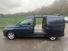 Volkswagen Caddy Maxi TDI C20 Commerce Plus 