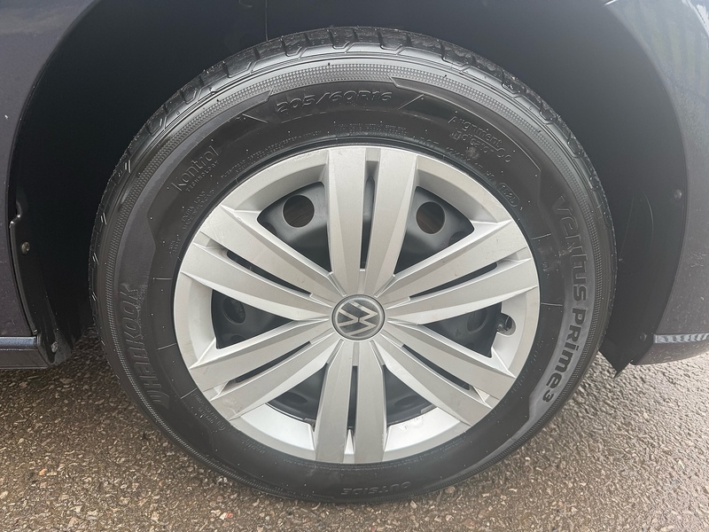 Volkswagen 2.0 TDI C20 Commerce Plus Panel Van 6dr Diesel Manual LWB Euro 6 (s/s) (102 ps)