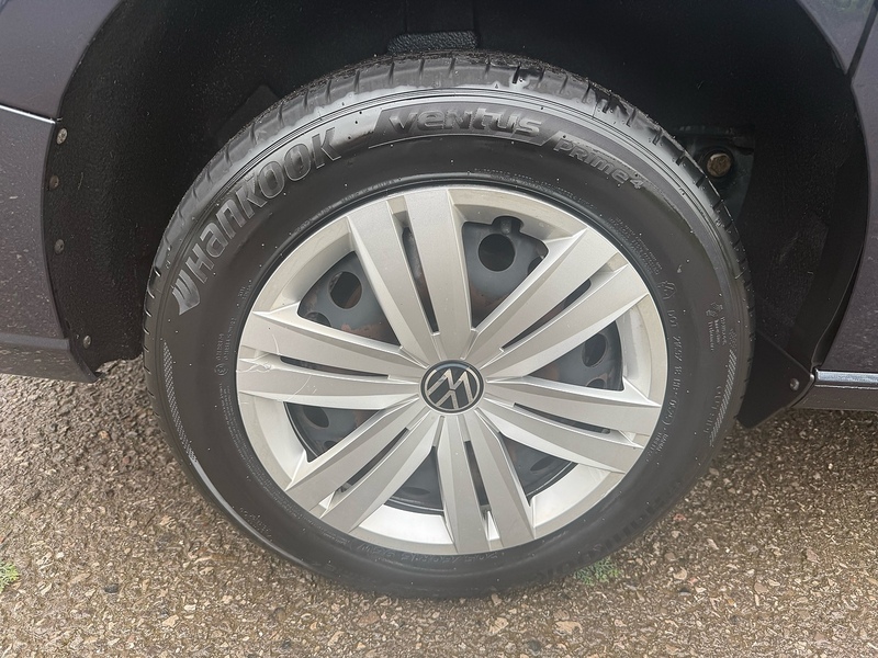 Volkswagen 2.0 TDI C20 Commerce Plus Panel Van 6dr Diesel Manual LWB Euro 6 (s/s) (102 ps)