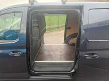 Volkswagen Caddy Maxi TDI C20 Commerce Plus 