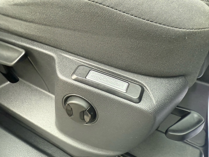 Volkswagen 2.0 TDI C20 Commerce Plus Panel Van 6dr Diesel Manual LWB Euro 6 (s/s) (102 ps)