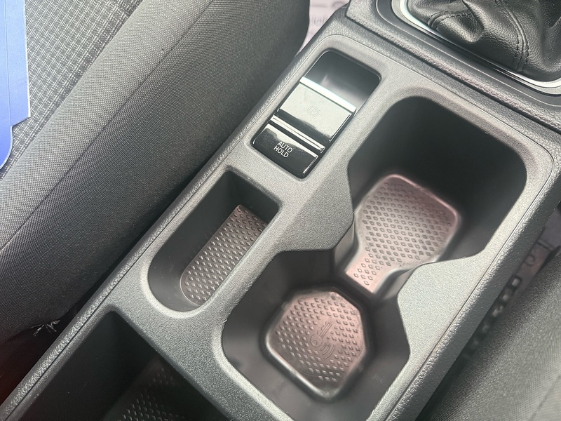 Volkswagen 2.0 TDI C20 Commerce Plus Panel Van 6dr Diesel Manual LWB Euro 6 (s/s) (102 ps)