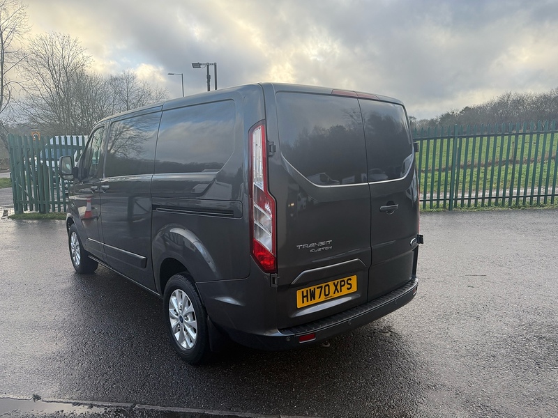 Ford 2.0 300 EcoBlue Limited Panel Van 5dr Diesel Manual L1 H1 Euro 6 (s/s) (130 ps)