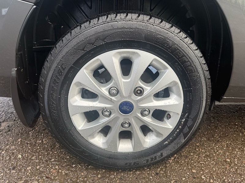 Ford 2.0 300 EcoBlue Limited Panel Van 5dr Diesel Manual L1 H1 Euro 6 (s/s) (130 ps)