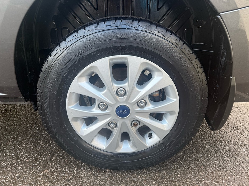 Ford 2.0 300 EcoBlue Limited Panel Van 5dr Diesel Manual L1 H1 Euro 6 (s/s) (130 ps)