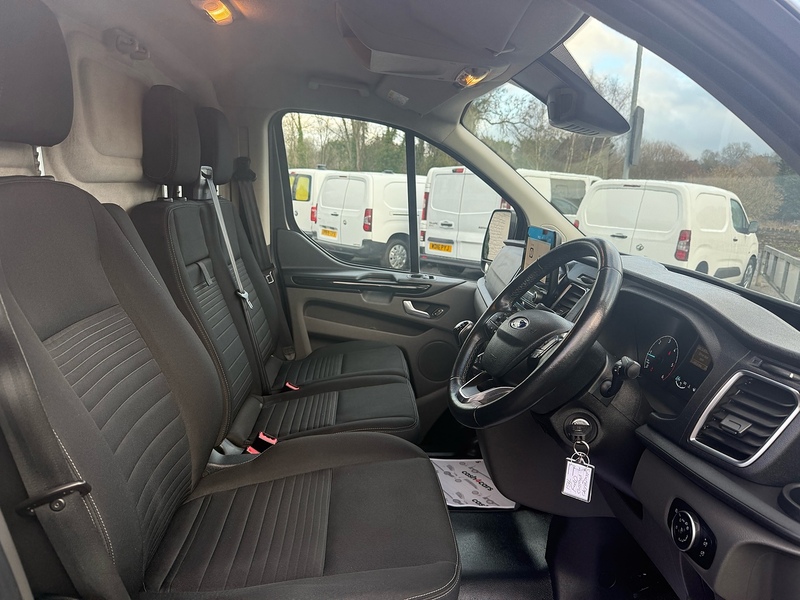 Ford 2.0 300 EcoBlue Limited Panel Van 5dr Diesel Manual L1 H1 Euro 6 (s/s) (130 ps)