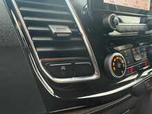 Ford Transit Custom 300 EcoBlue Limited 