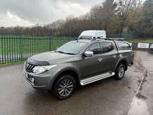 Mitsubishi L200 DI-D DC Barbarian 