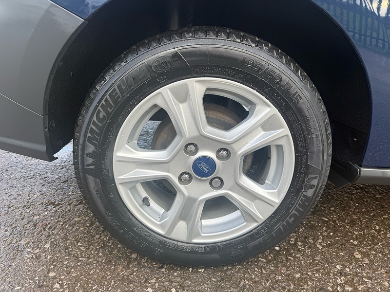 Ford 1.5 TDCi Trend Panel Van 5dr Diesel Manual L1 Euro 6 (95 ps)