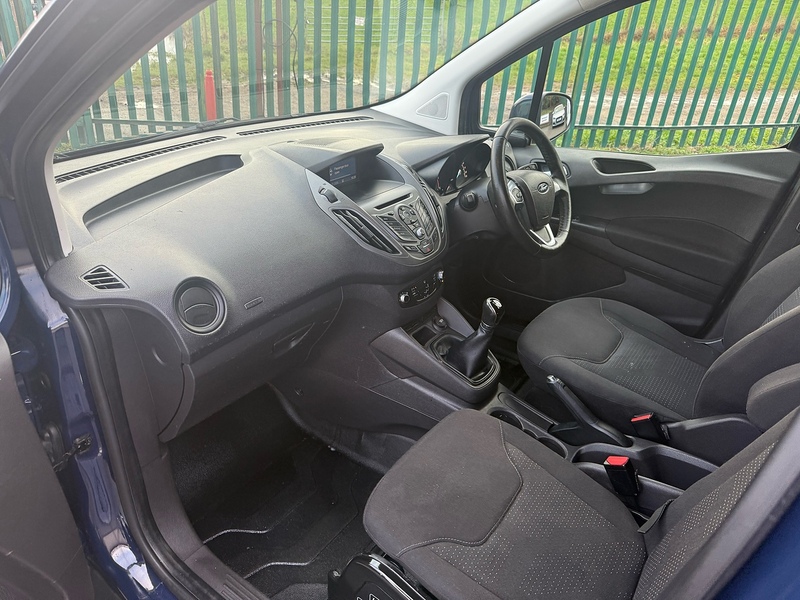 Ford 1.5 TDCi Trend Panel Van 5dr Diesel Manual L1 Euro 6 (95 ps)