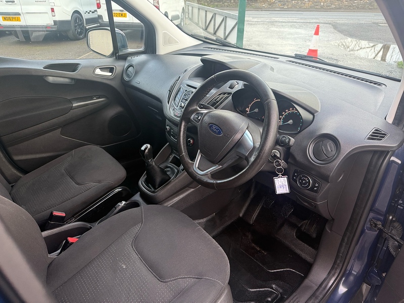 Ford 1.5 TDCi Trend Panel Van 5dr Diesel Manual L1 Euro 6 (95 ps)