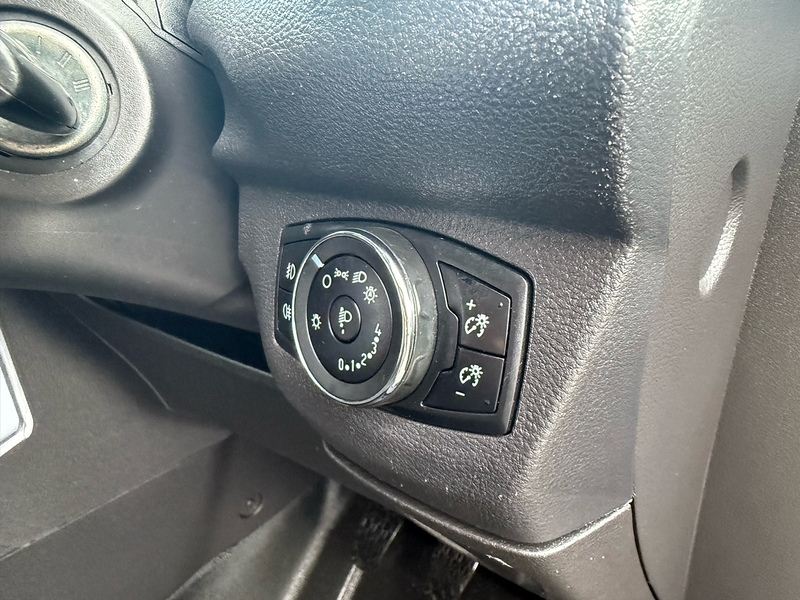 Ford 1.5 TDCi Trend Panel Van 5dr Diesel Manual L1 Euro 6 (95 ps)