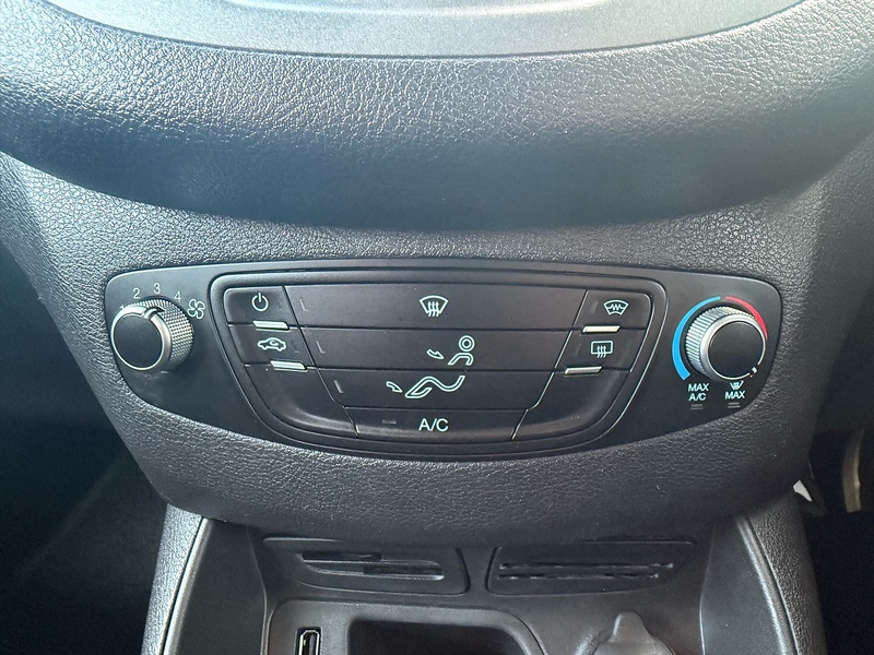 Ford 1.5 TDCi Trend Panel Van 5dr Diesel Manual L1 Euro 6 (95 ps)