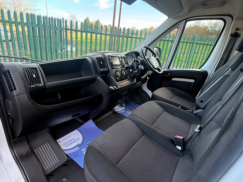 Peugeot 2.2 BlueHDi 335 Professional Panel Van 5dr Diesel Manual L3 H2 Euro 6 (s/s) (140 ps)