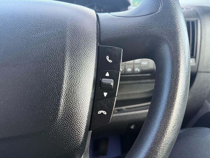 Peugeot 2.2 BlueHDi 335 Professional Panel Van 5dr Diesel Manual L3 H2 Euro 6 (s/s) (140 ps)