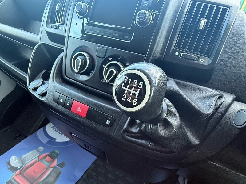 Peugeot 2.2 BlueHDi 335 Professional Panel Van 5dr Diesel Manual L3 H2 Euro 6 (s/s) (140 ps)