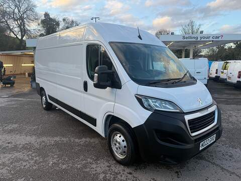 2.2 BlueHDi 335 Professional Panel Van 5dr Diesel Manual L3 H2 Euro 6 (s/s) (140 ps)