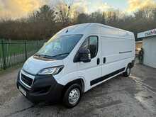 Peugeot Boxer BlueHDi 335 Professional 