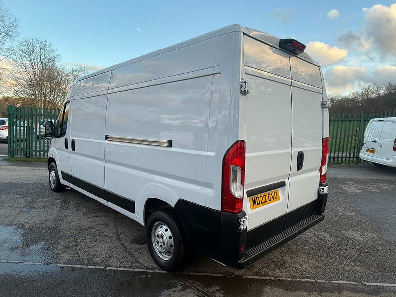 Peugeot 2.2 BlueHDi 335 Professional Panel Van 5dr Diesel Manual L3 H2 Euro 6 (s/s) (140 ps)