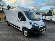 Peugeot Boxer BlueHDi 335 Professional 