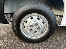 Peugeot Boxer BlueHDi 335 Professional 