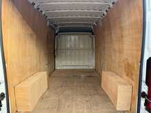 Peugeot Boxer BlueHDi 335 Professional 