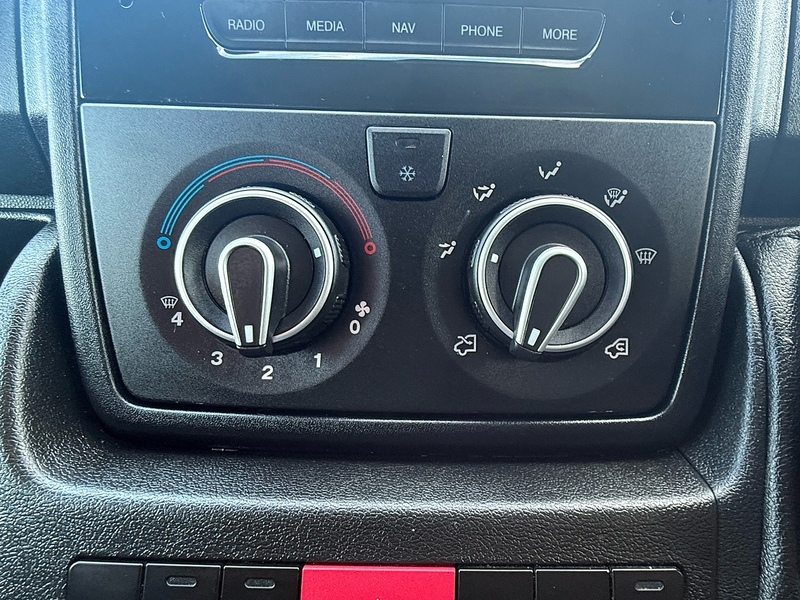 Peugeot 2.2 BlueHDi 335 Professional Panel Van 5dr Diesel Manual L3 H2 Euro 6 (s/s) (140 ps)