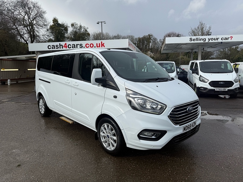 Ford 2.0 310 EcoBlue Titanium Minibus Double Cab 5dr Diesel Manual L2 Euro 6 (s/s) (130 ps)