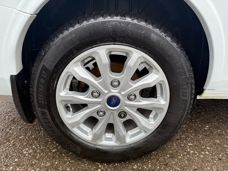 Ford 2.0 310 EcoBlue Titanium Minibus Double Cab 5dr Diesel Manual L2 Euro 6 (s/s) (130 ps)