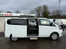 Ford Tourneo Custom 310 EcoBlue Titanium 